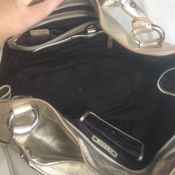 photos of Celine Bittersweet, platinum gold w/CERT - Picture 6 of 8